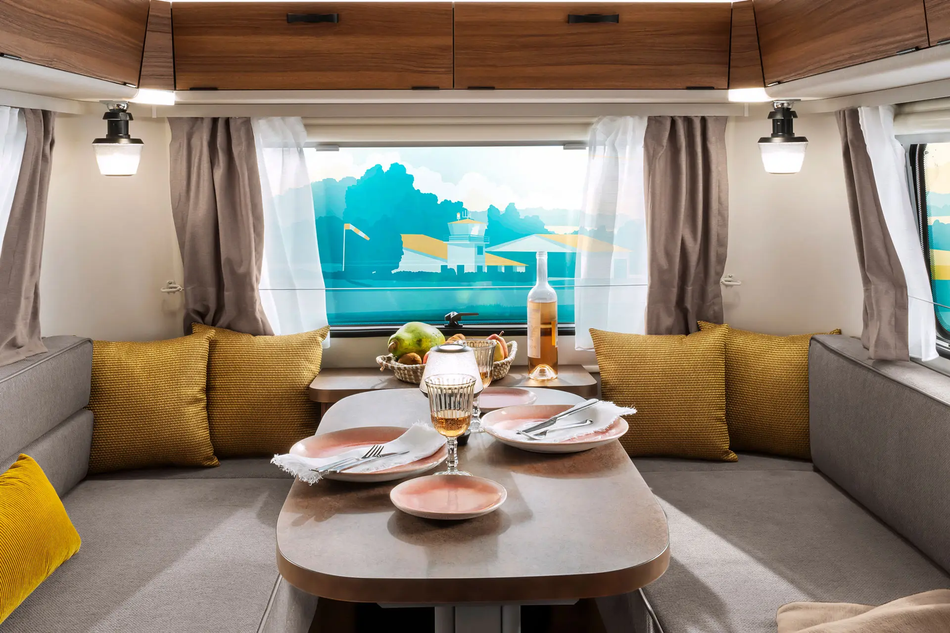 Create delicious meals and unforgettable moments in your mobile kitchen that leaves nothing to be desired.