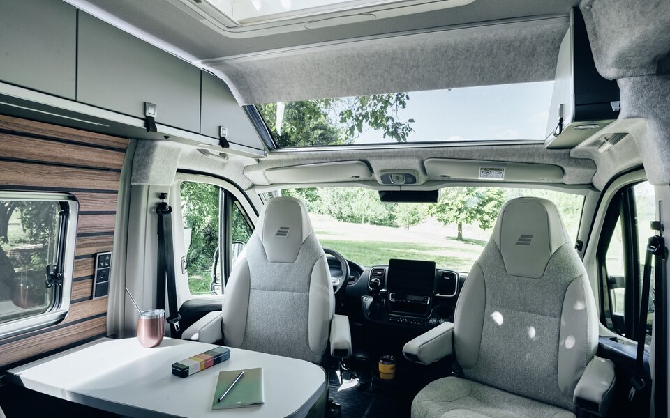 Persfoto | Baanbrekendeupdate: De nieuwe Hymer campers op een Fiat chassis_Yellowstone_interieur_zicht